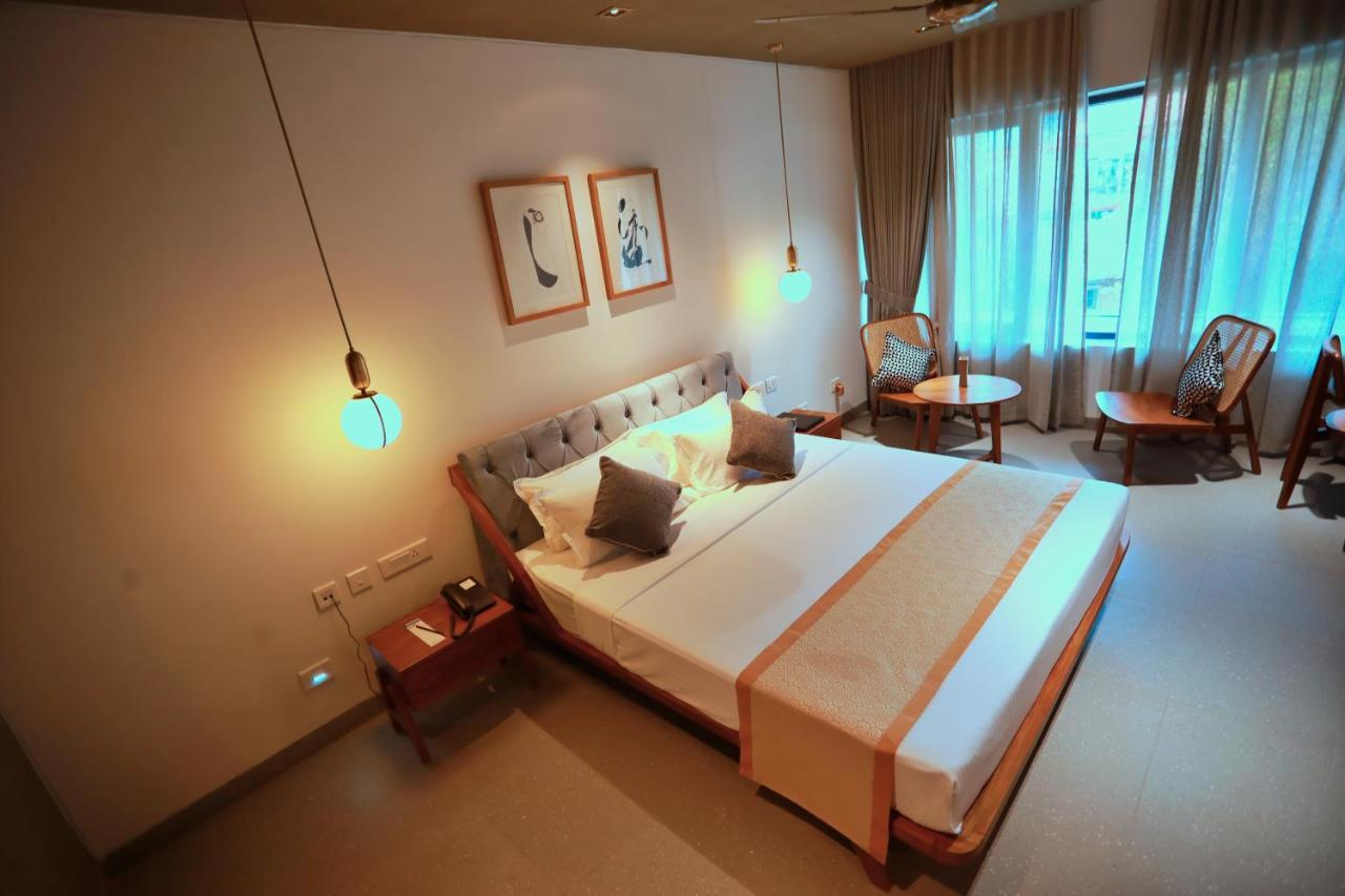 E.05 City Inn Alwaye Экстерьер фото