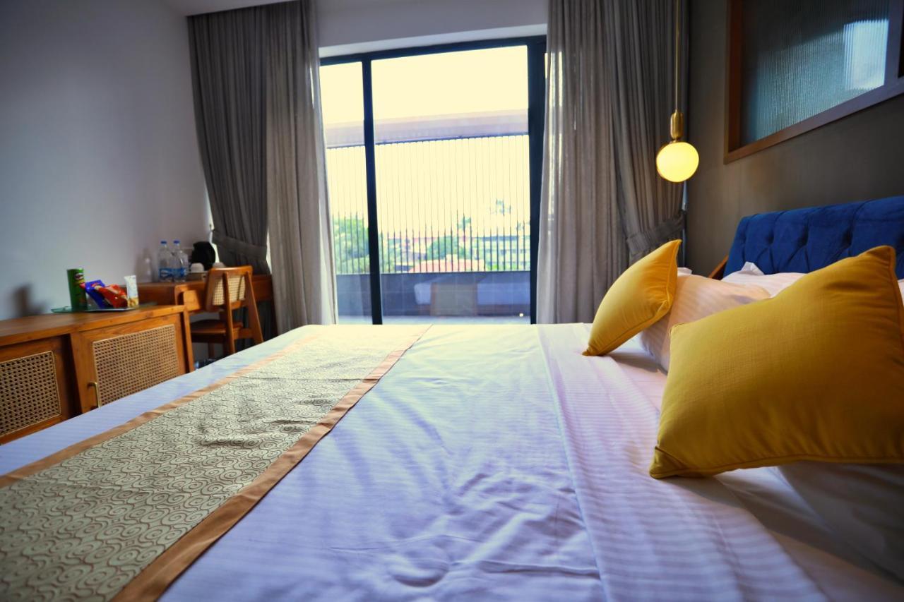 E.05 City Inn Alwaye Экстерьер фото