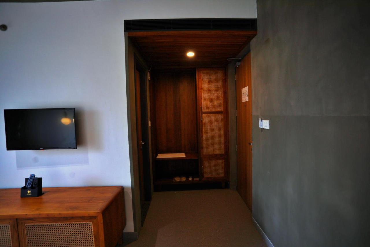 E.05 City Inn Alwaye Экстерьер фото