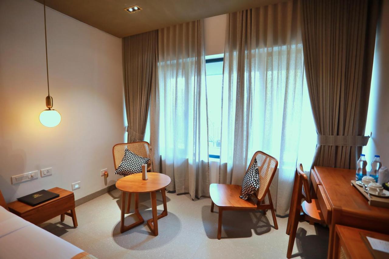 E.05 City Inn Alwaye Экстерьер фото